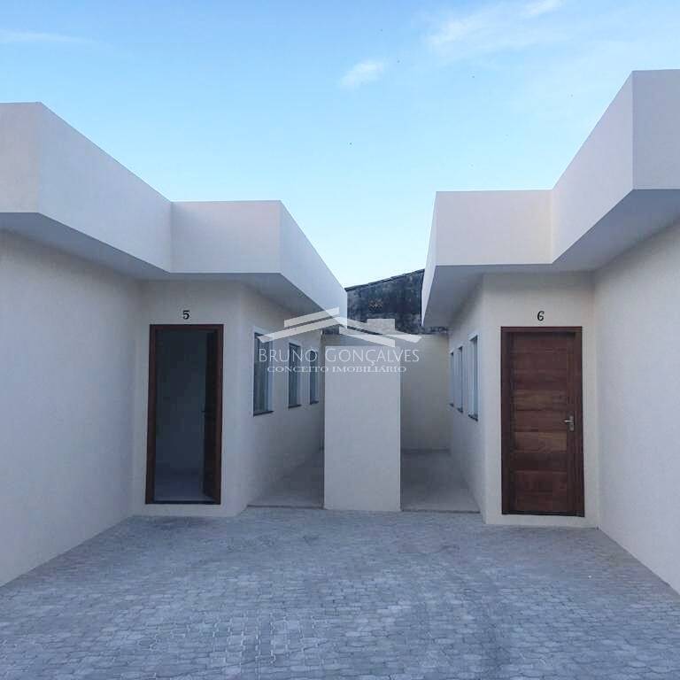 Casa à venda com 3 quartos, 71m² - Foto 3