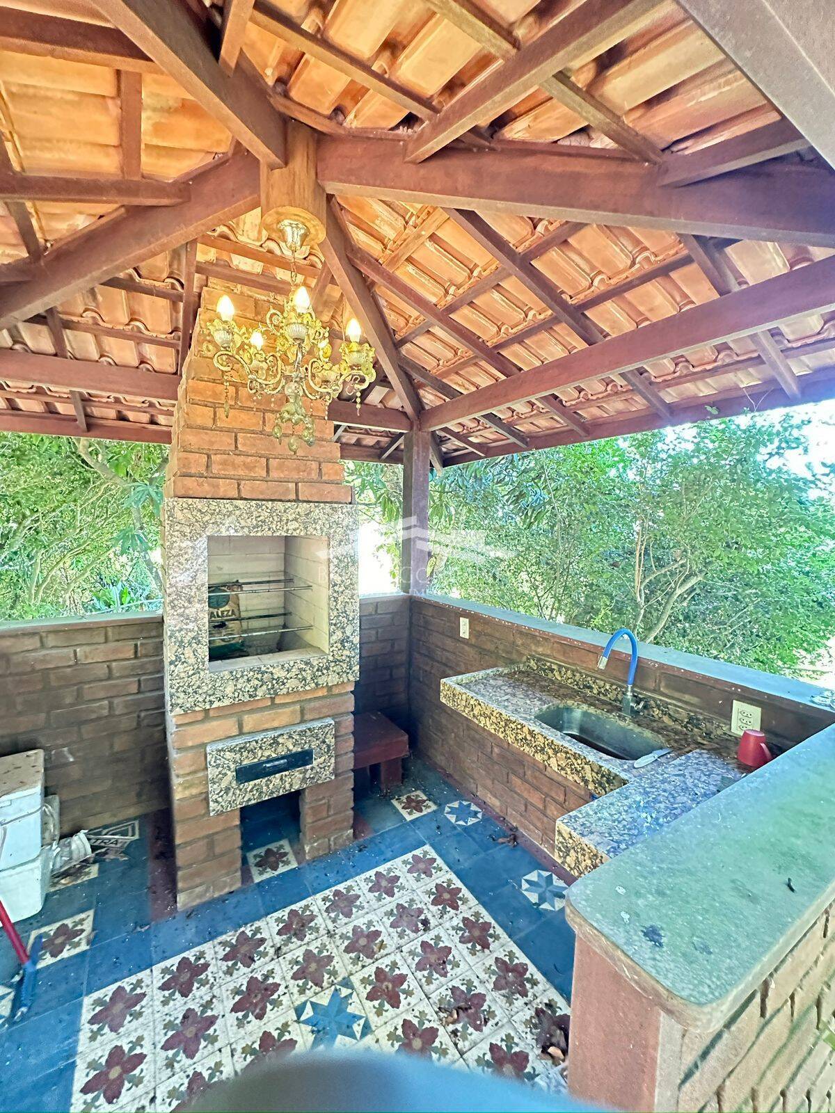 Casa à venda com 3 quartos, 75m² - Foto 24