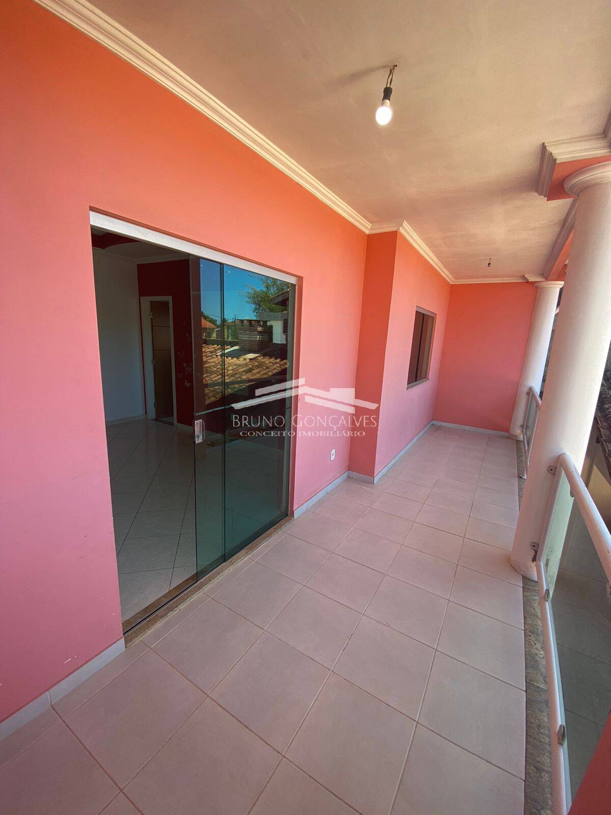 Casa à venda com 6 quartos, 260m² - Foto 25