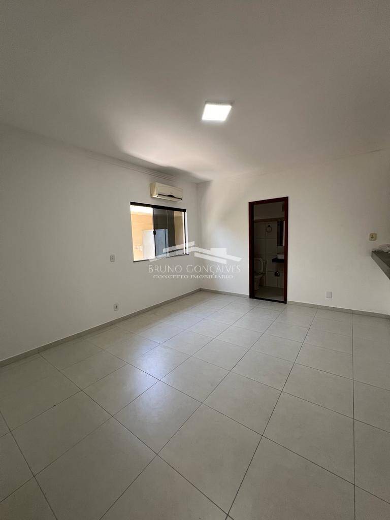 Casa à venda com 2 quartos, 300m² - Foto 5