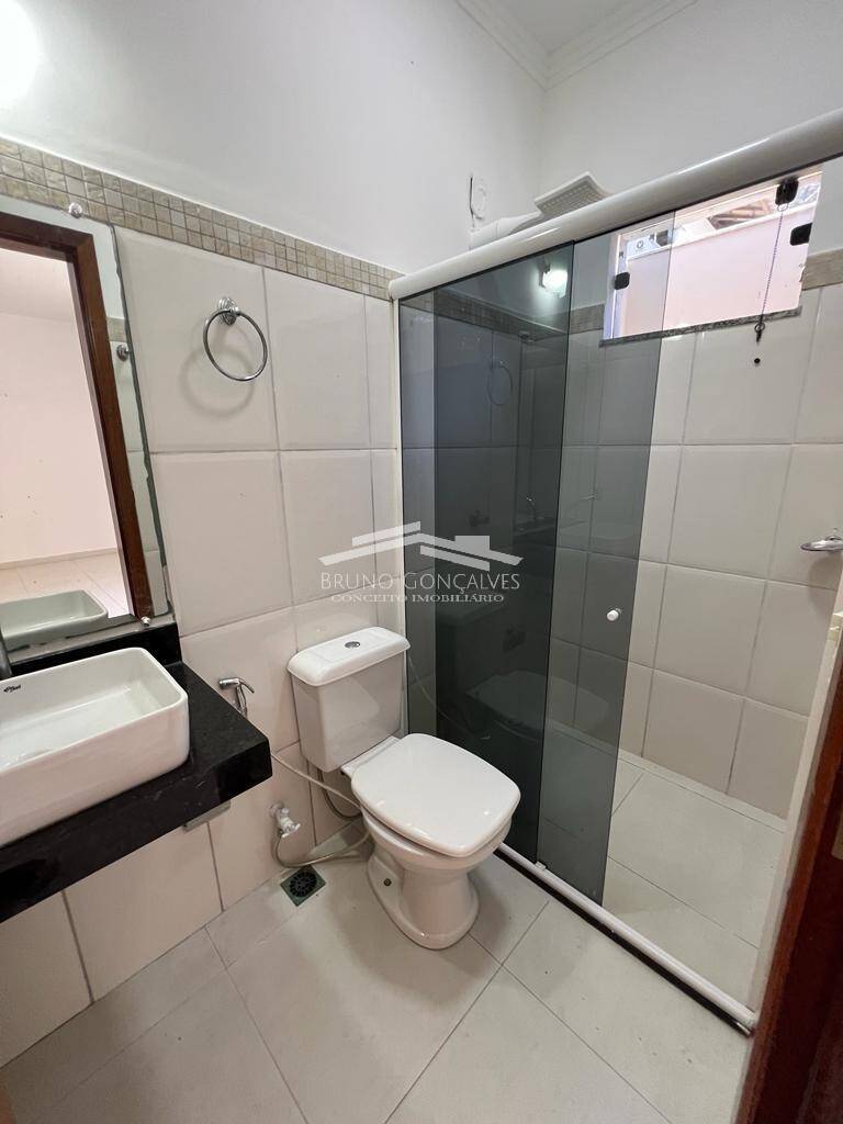 Casa à venda com 2 quartos, 300m² - Foto 15