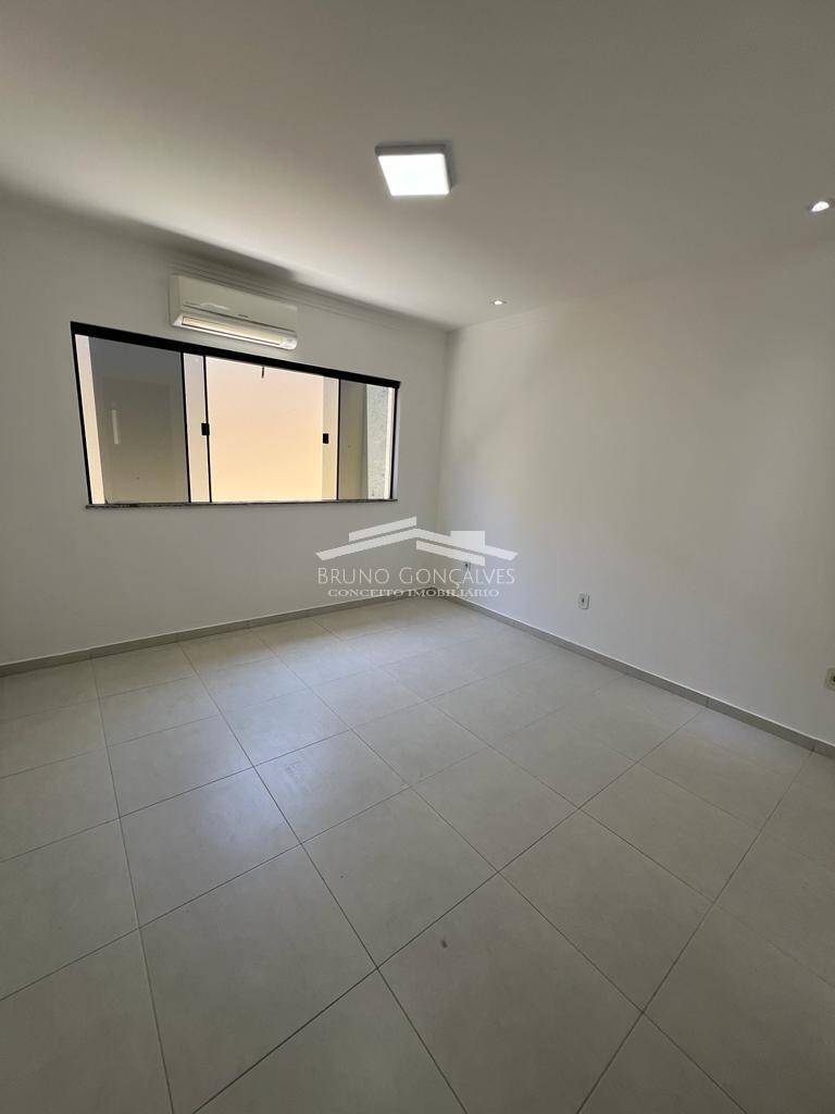 Casa à venda com 2 quartos, 300m² - Foto 13