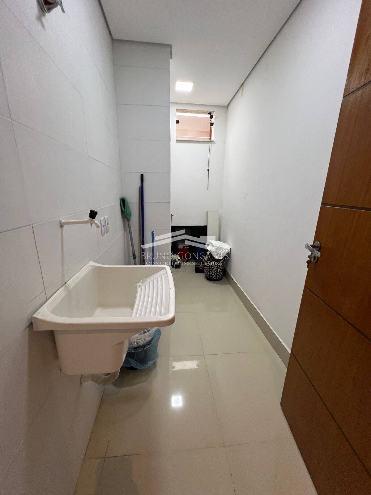 Apartamento à venda com 2 quartos, 70m² - Foto 5