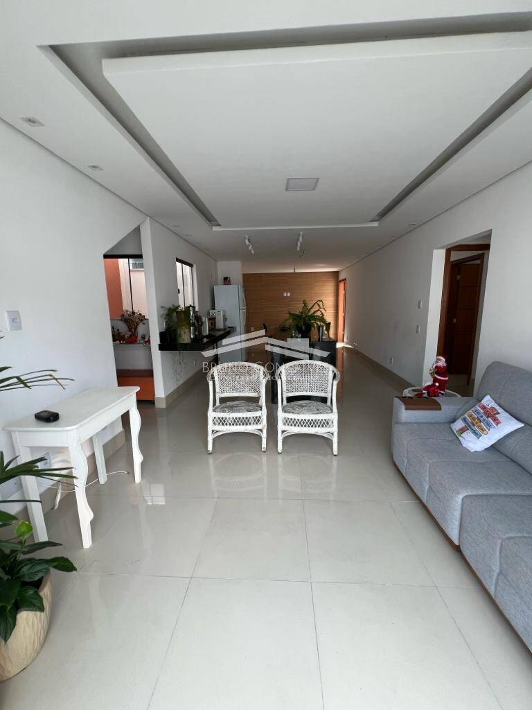 Apartamento à venda com 2 quartos, 70m² - Foto 14