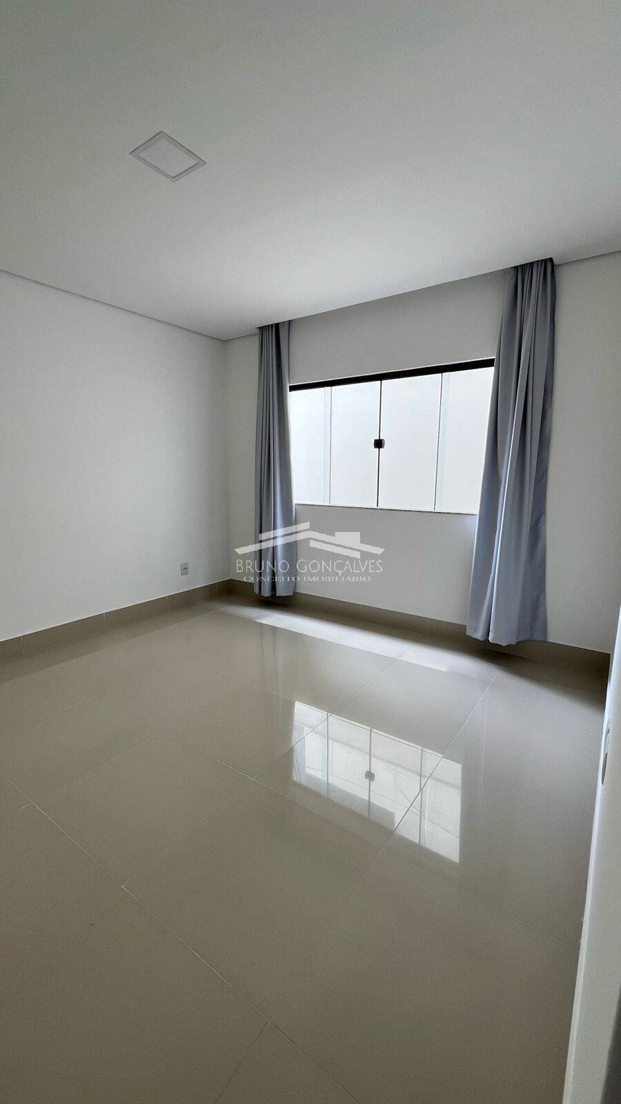 Apartamento à venda com 3 quartos, 104m² - Foto 3