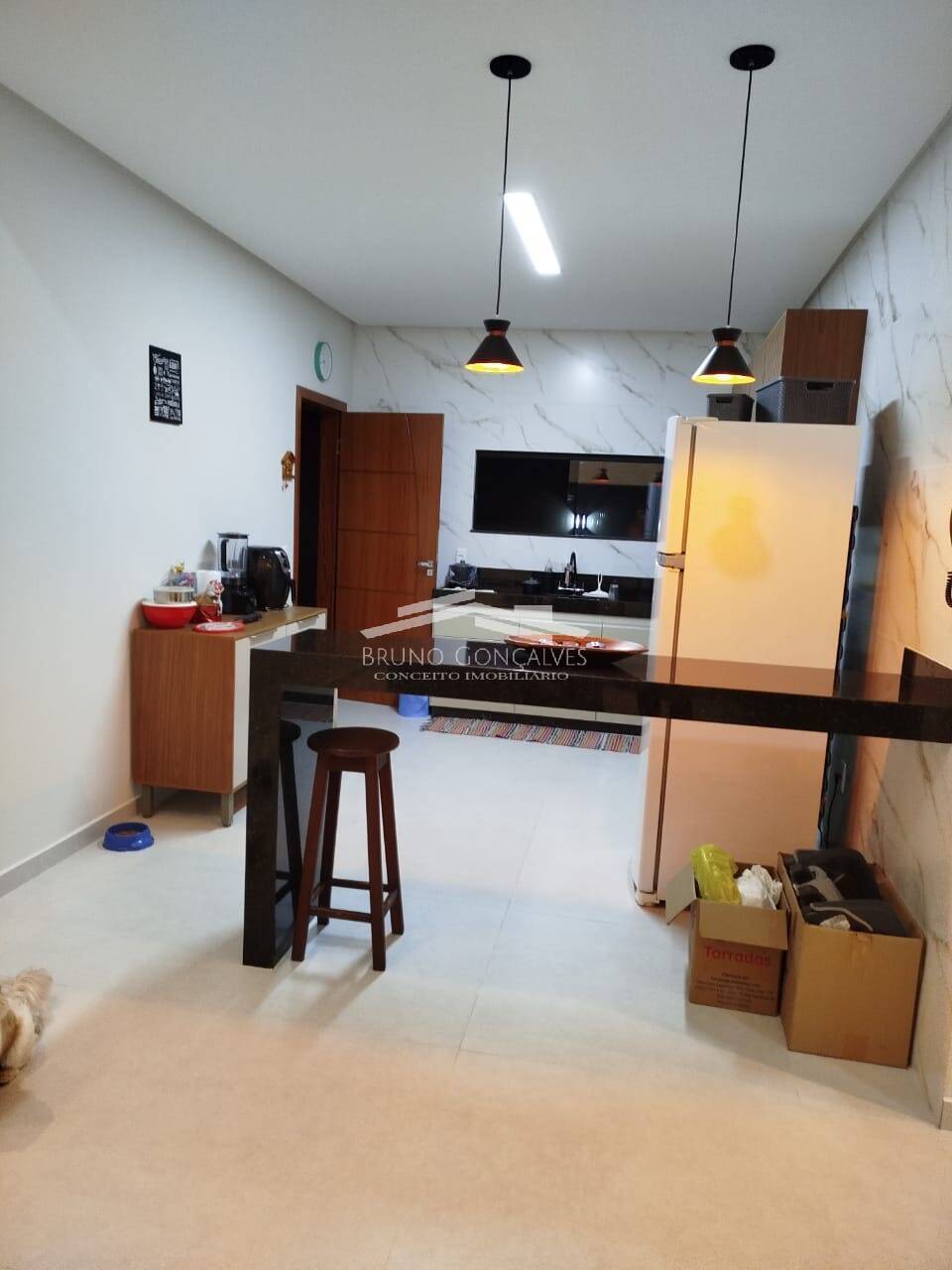 Casa à venda com 3 quartos, 130m² - Foto 4