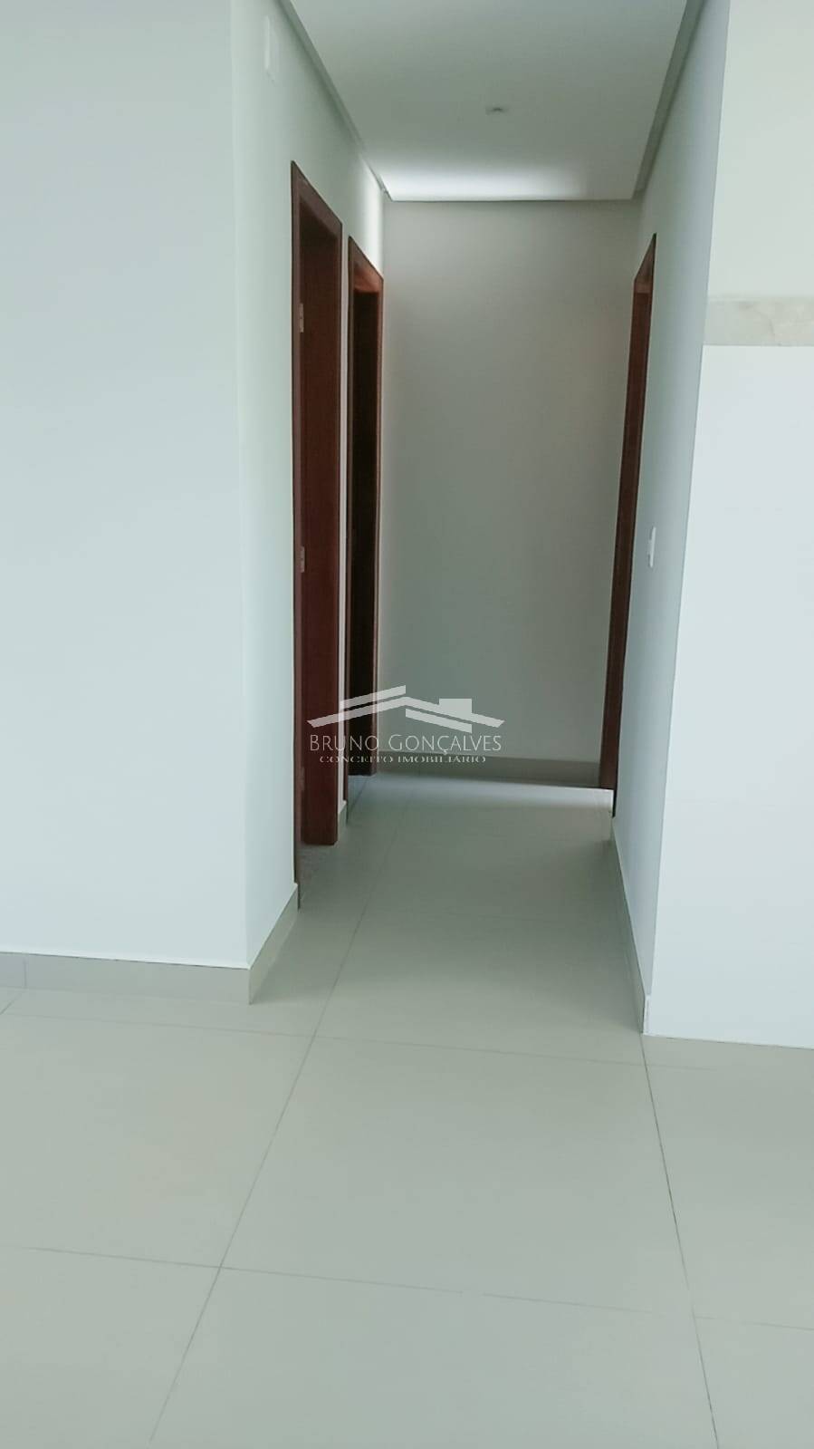 Apartamento à venda com 2 quartos, 70m² - Foto 9