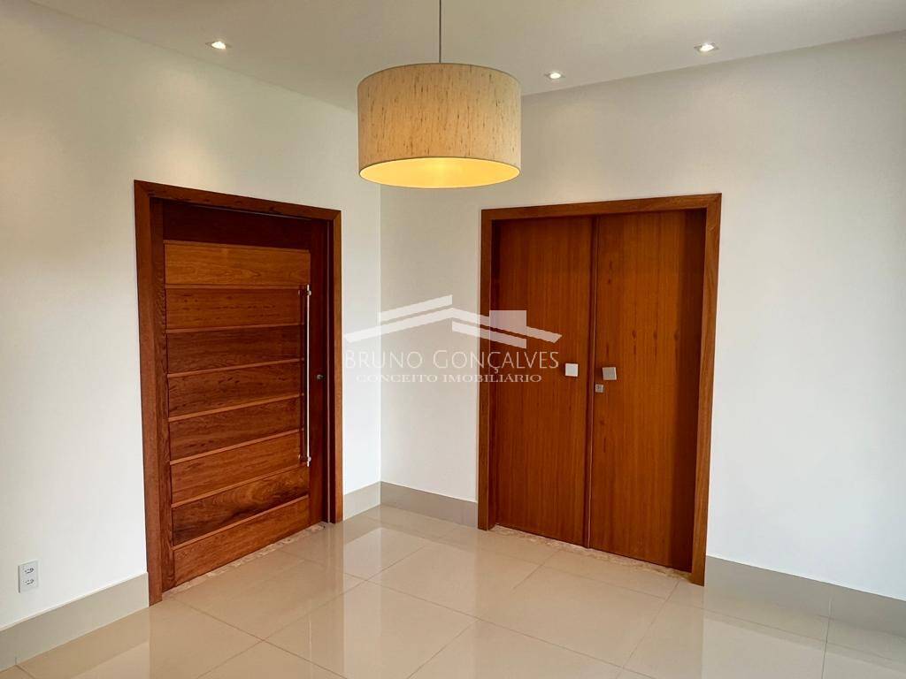 Casa à venda com 4 quartos, 400m² - Foto 4