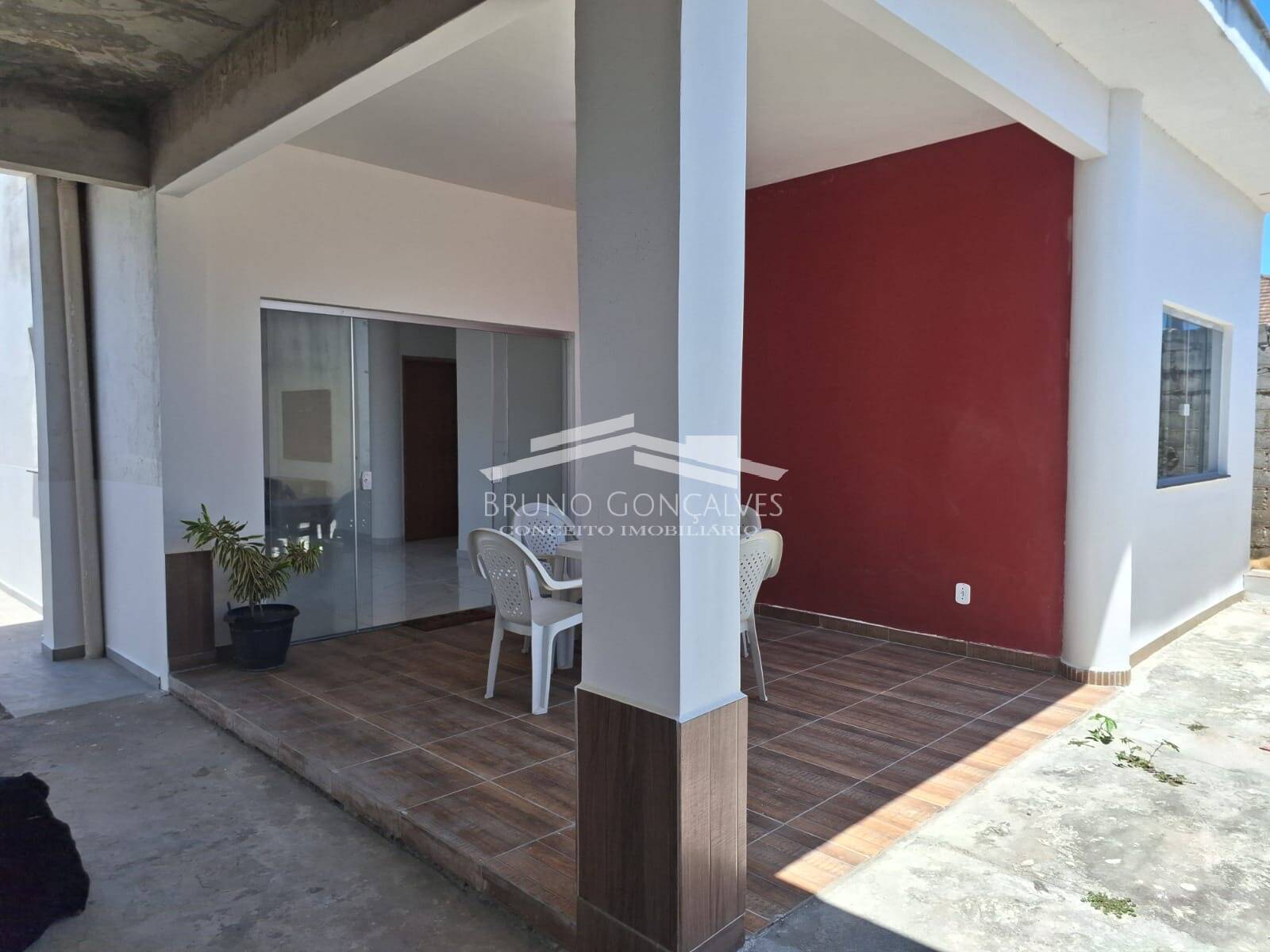 Casa à venda com 4 quartos, 2000m² - Foto 2