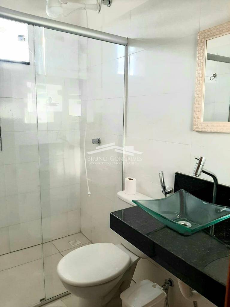 Apartamento para alugar com 2 quartos, 70m² - Foto 15