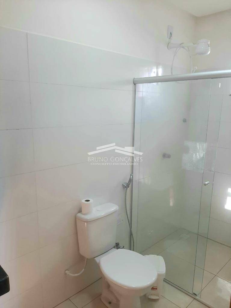 Apartamento para alugar com 2 quartos, 70m² - Foto 17