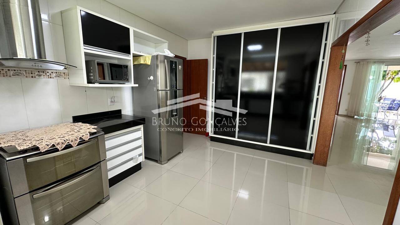 Casa à venda com 4 quartos, 525m² - Foto 12