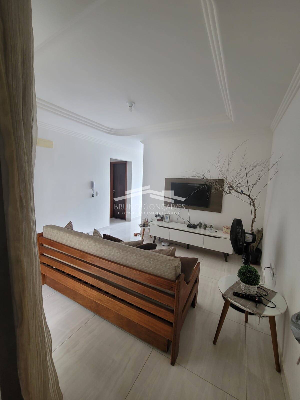 Apartamento à venda com 3 quartos, 107m² - Foto 3