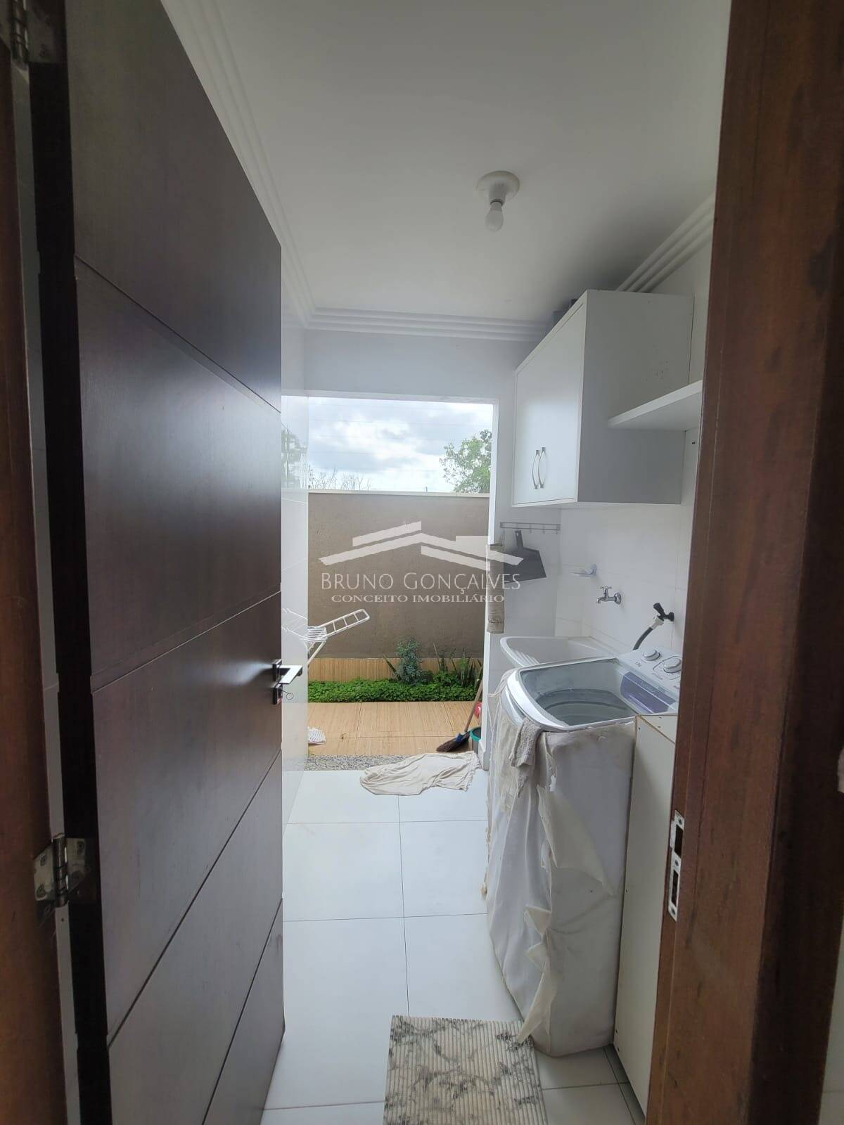 Apartamento à venda com 3 quartos, 107m² - Foto 15